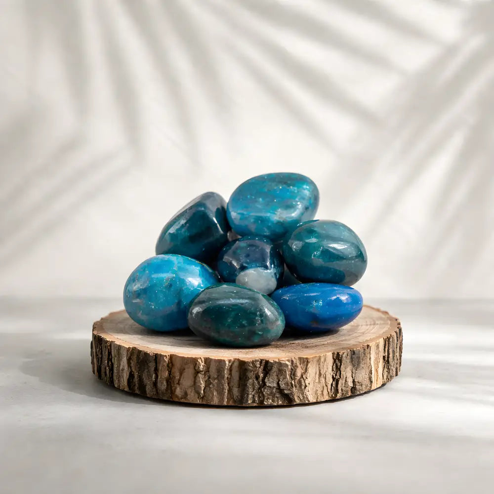 Apatite Bleue - Vertus Bienfaits et Propriétés - Pierre et Cristaux
